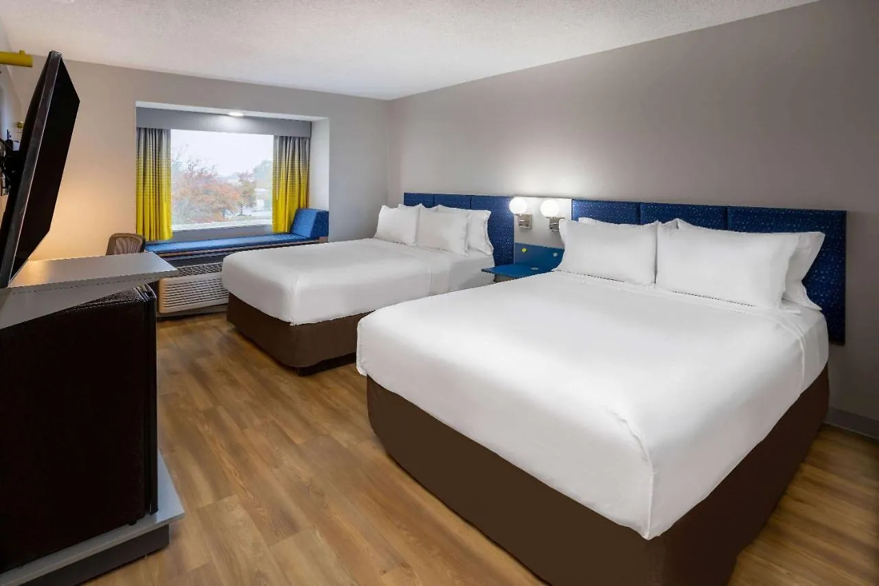 Microtel Inn And Suites - Salisbury 2*,  United States